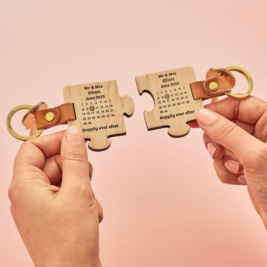 Personalised Wooden Wedding Keyring Set CGL